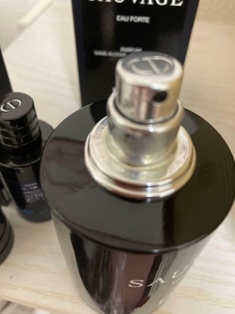 ディオール　ソヴァージュ　オーフォルト　60ml ミニ香水セット