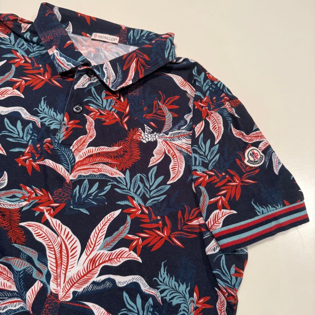お取り置き中⭐︎モンクレール ポロシャツ メンズ Mサイズ ネイビー ワッペン