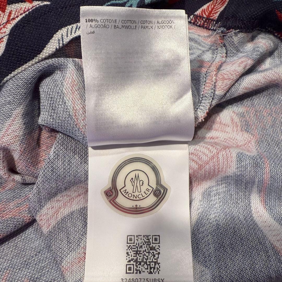 お取り置き中⭐︎モンクレール ポロシャツ メンズ Mサイズ ネイビー ワッペン