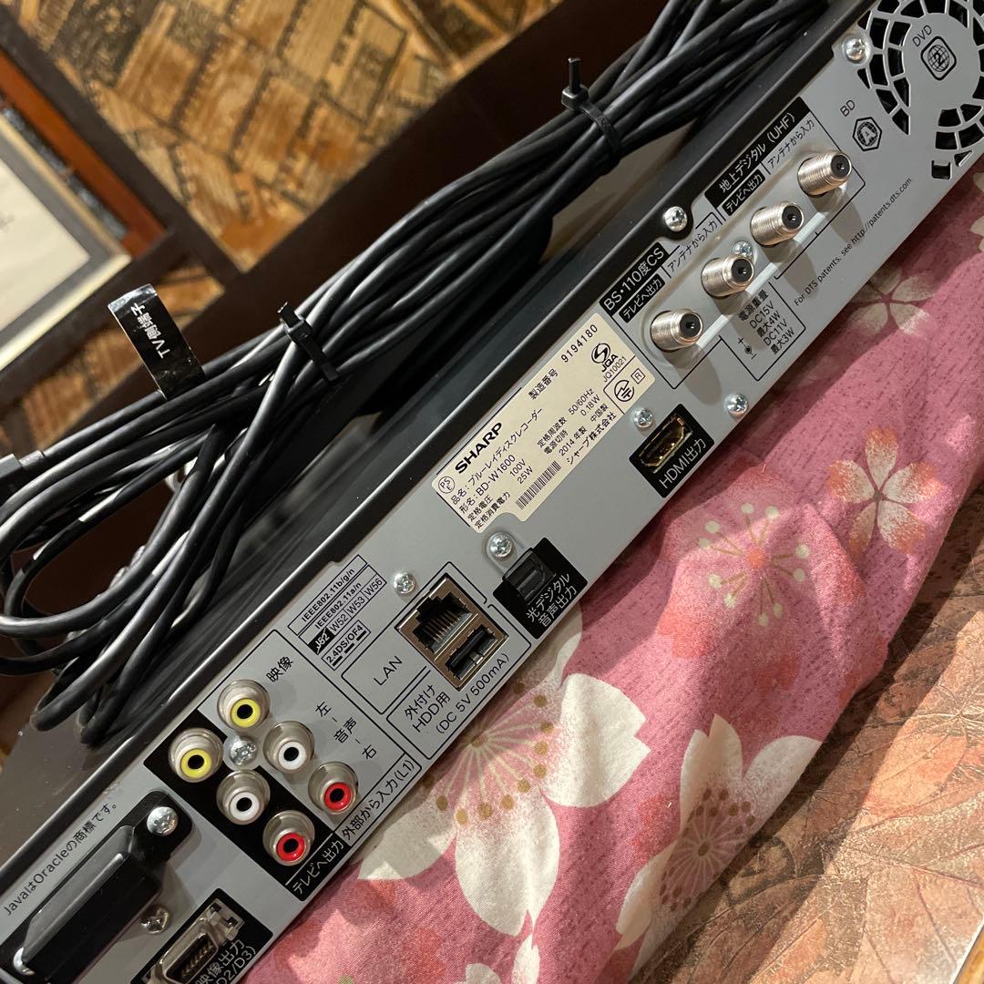 SHARP BD-W1600 12倍録 1TB 純正リモ等付　フル装備 完動品！