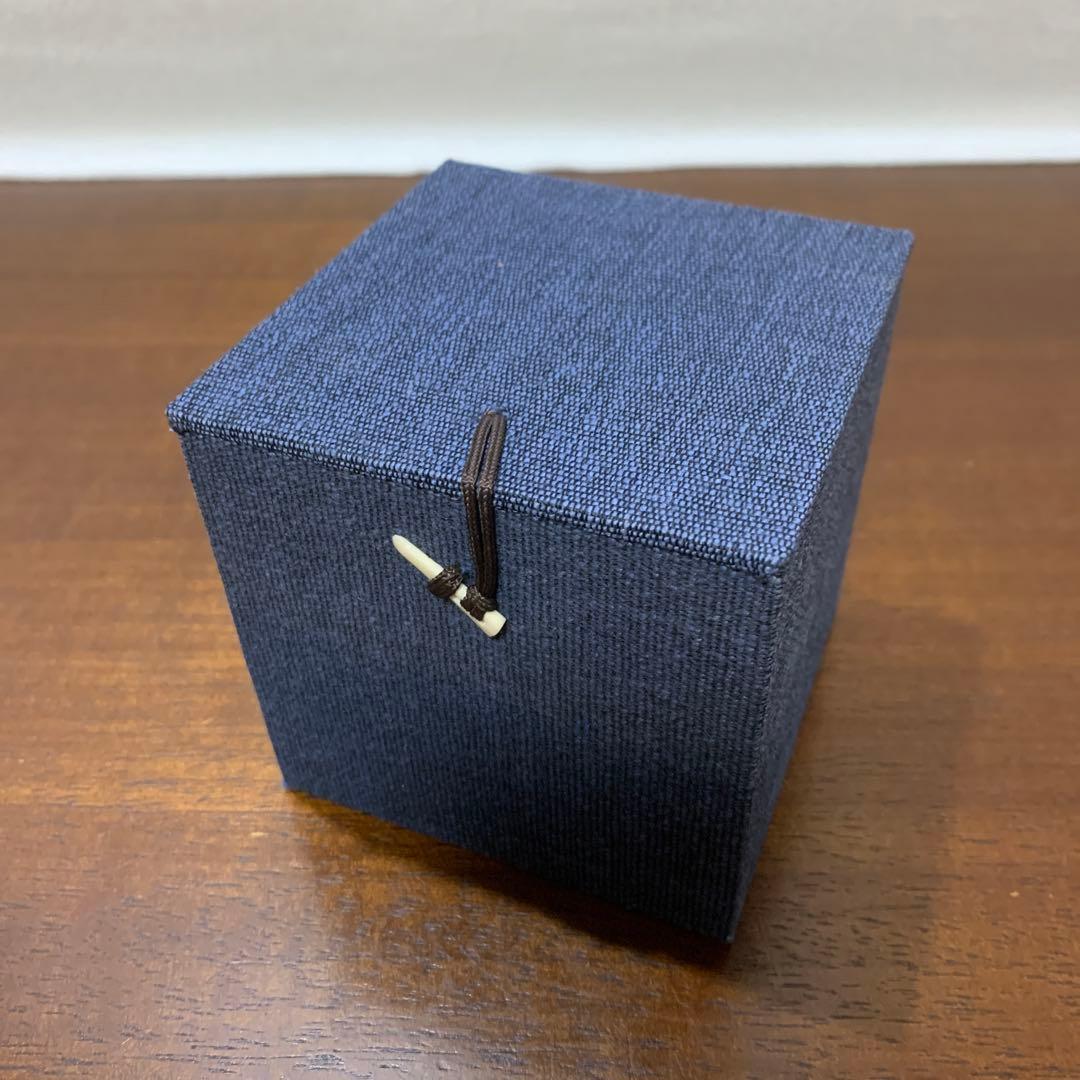 前田正博　すいてき　幾何学模様　水玉模様　書道具　青色