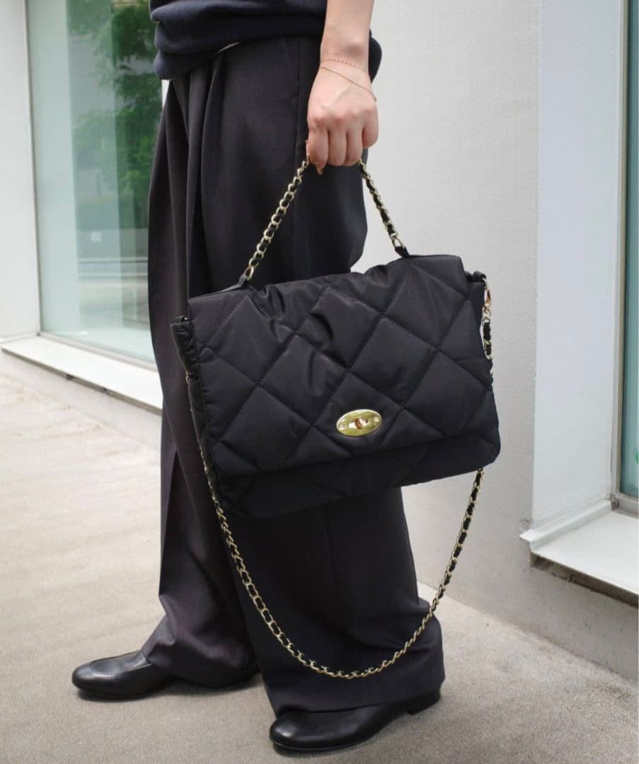 SLOBE IENA別注 OUTDOOR キルティング黒ナイロンショルダーバッグ