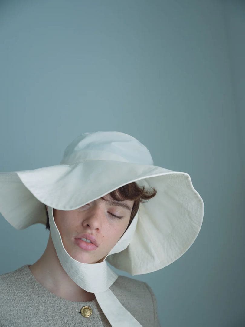 【新品未着用】uhr ウーア 完売ポータブルサンハット