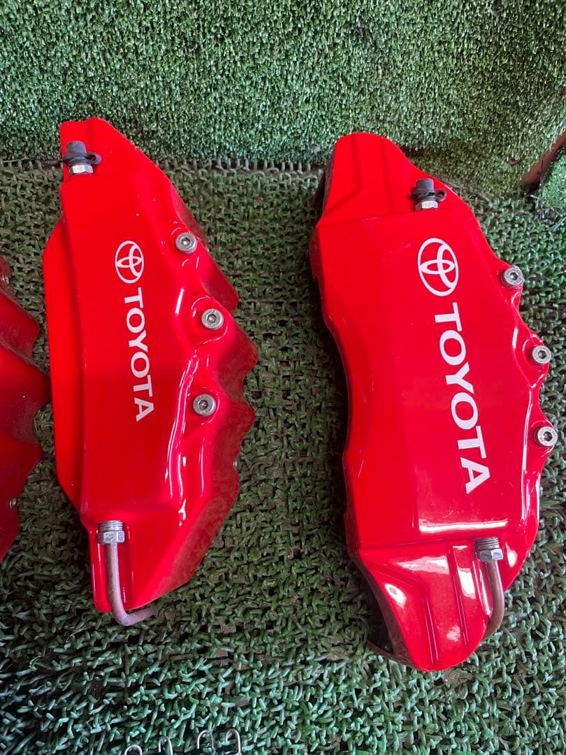 TOYOTA レッド ブレーキキャリパーカバー 4個セット