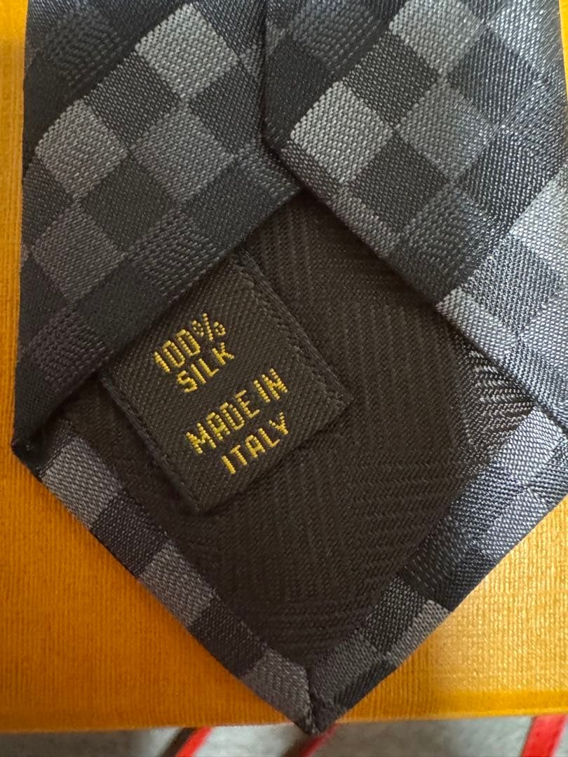 値下げ！Louis Vuitton ネクタイ