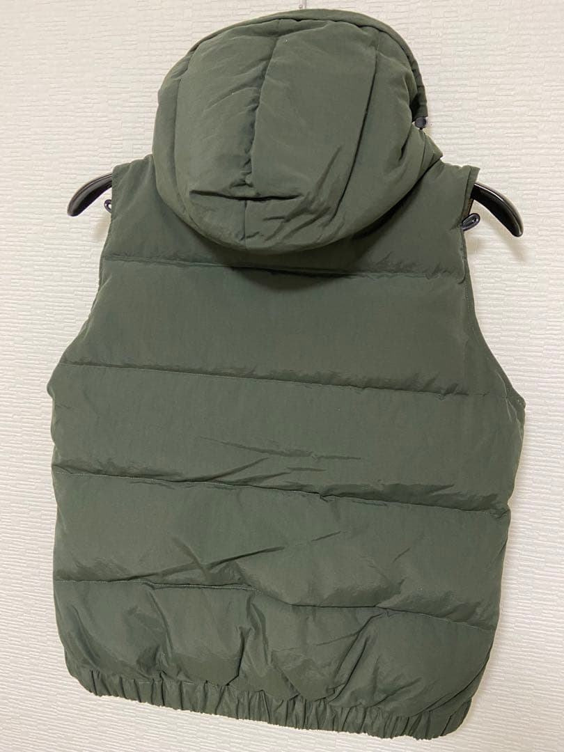 ダウンベスト　レディース　マウンテンイクイップメント