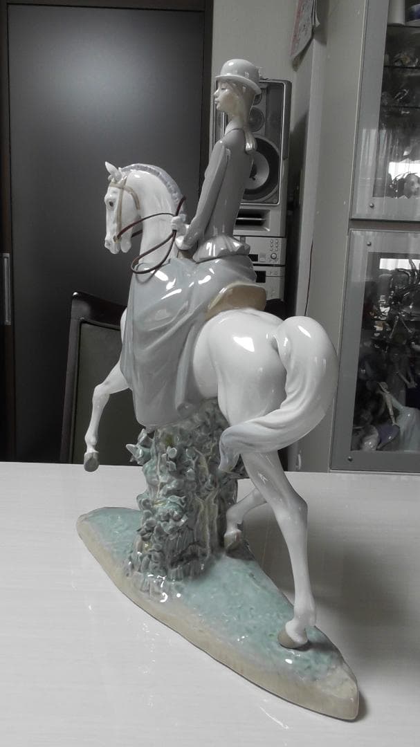 LLADRO　リヤドロ　【白い馬の少女】11　45ｃｍ　リアドロ 　　L476