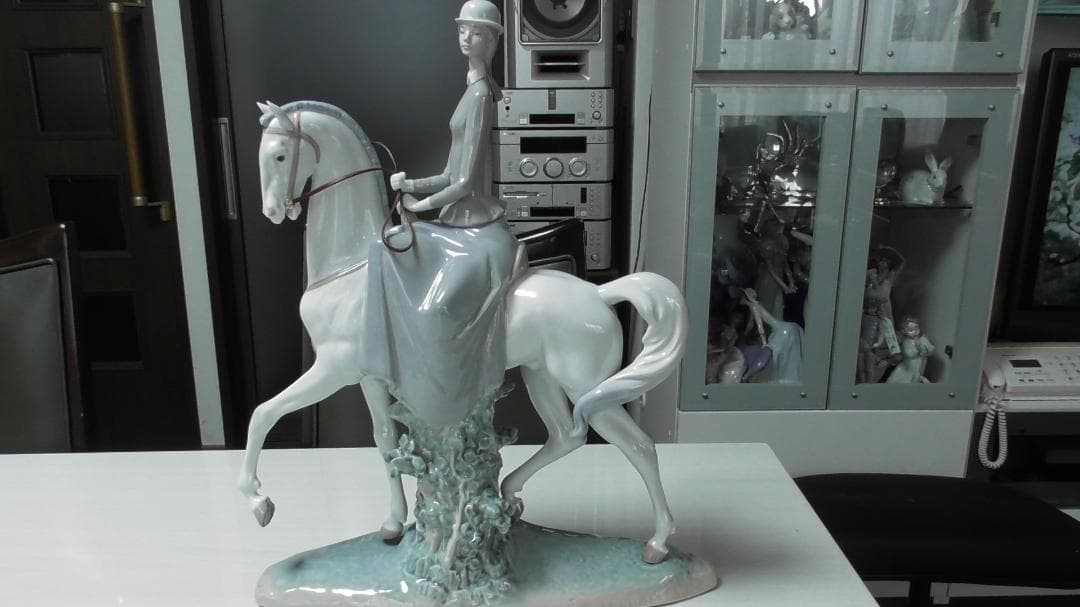 LLADRO　リヤドロ　【白い馬の少女】11　45ｃｍ　リアドロ 　　L476