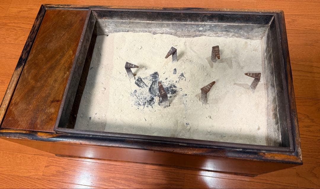 関東長火鉢(骨董品)