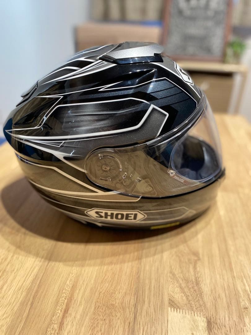 SHOEI gt-air ブラック・シルバー