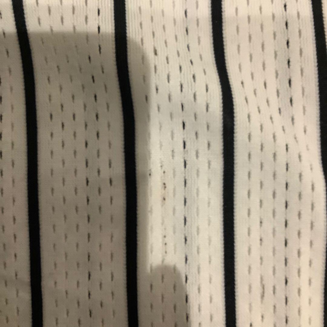 阪神タイガース　ユニフォーム　デサント　Lサイズ