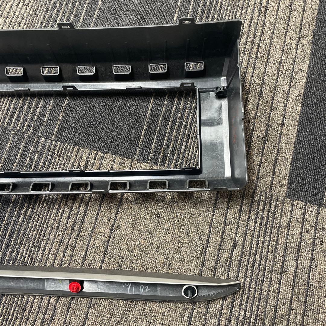 最終値下げ『純正』トヨタ ランドクルーザー250用 フロントグリル等4点セット