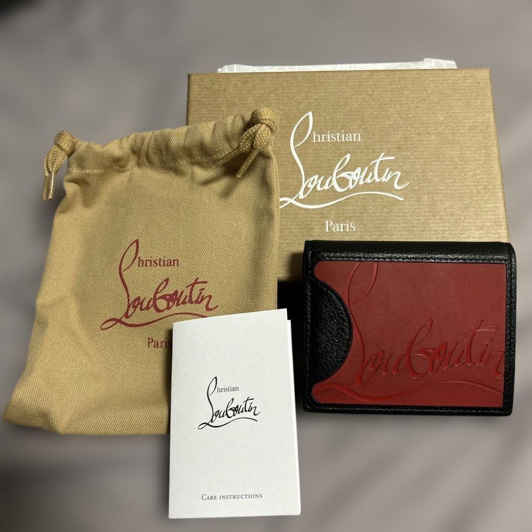 Christian Louboutin 二つ折り財布 黒/赤　値下げ不可