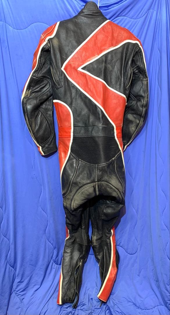 KUSHITANI バイク用革ツナギ 赤黒ストライプ Lサイズ