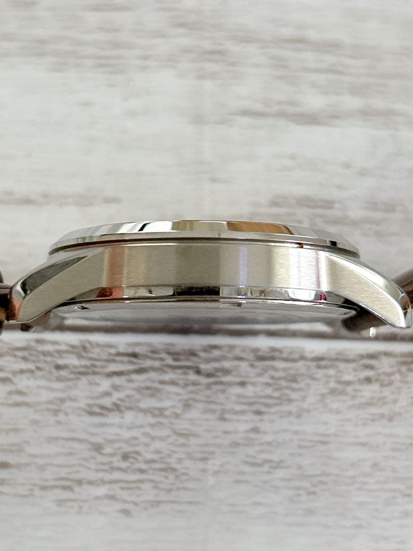 美品【SEIKO】ソーラー 腕時計⟡.·