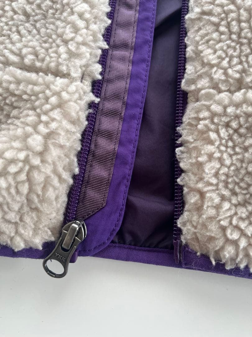 【Patagonia】パタゴニア フリースジャケット クリーム/紫 キッズXXL