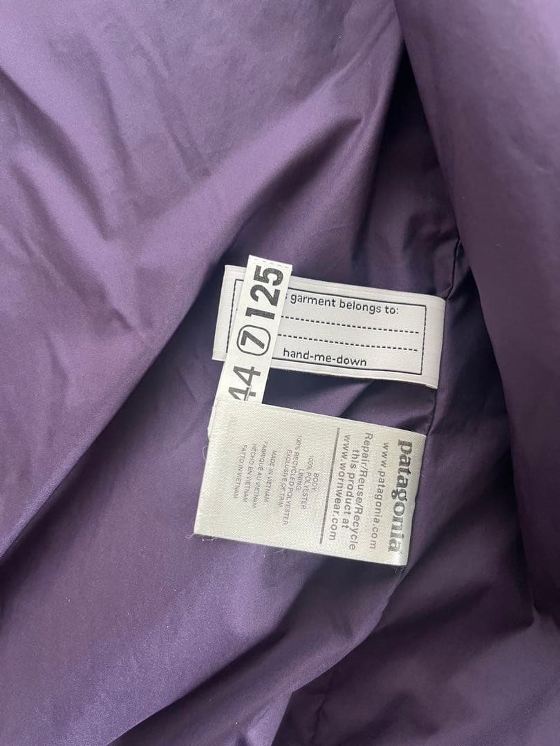 【Patagonia】パタゴニア フリースジャケット クリーム/紫 キッズXXL