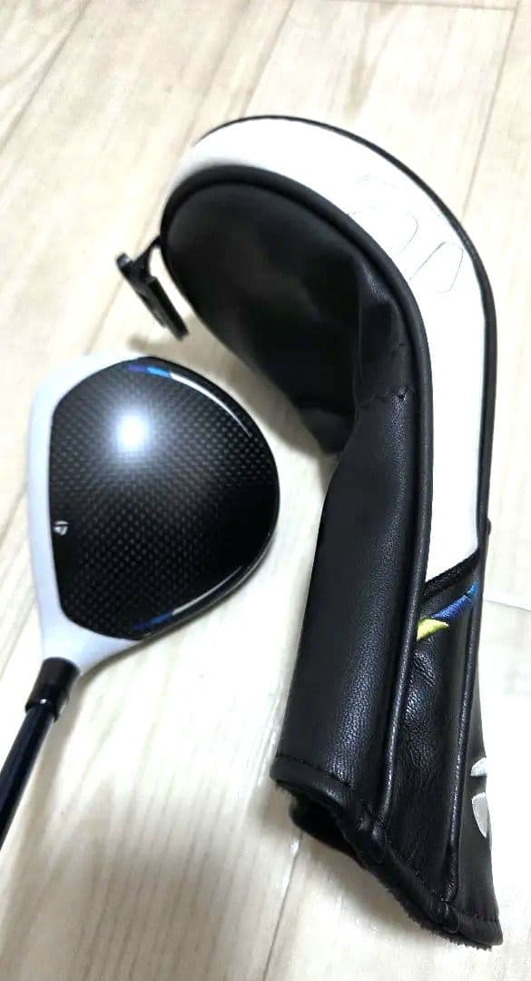 SIM2 MAX-D フェアウェイウッド 3W ヘッドカバー付き