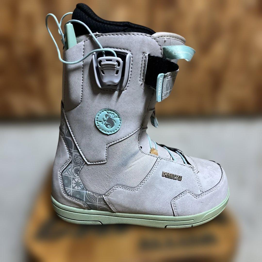 20-21 DEELUXE ID LARA LTD 24.5㎝