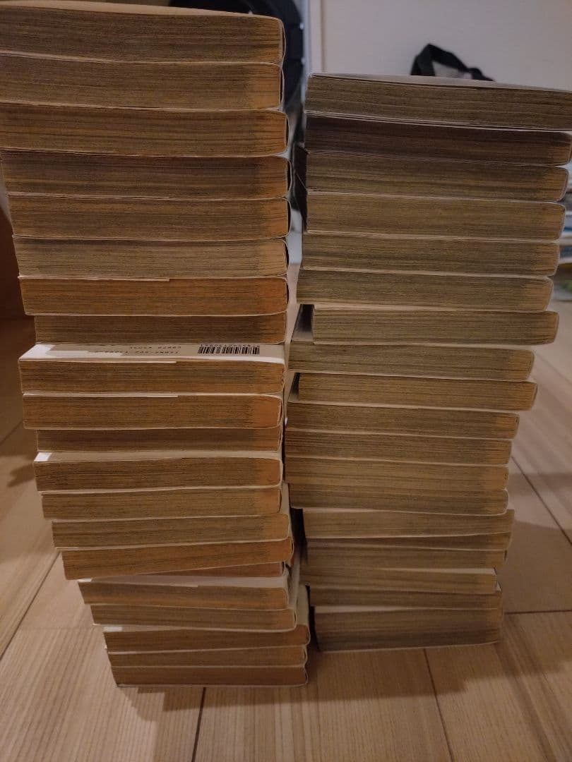 ベルセルク　１巻ー４０巻まで　初版９，１７−２０、２２−４０　まとめ　セット