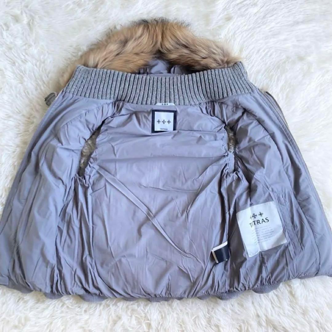 タトラス ダウンベスト ファー フード カシミヤ 金具ゴールド グレー