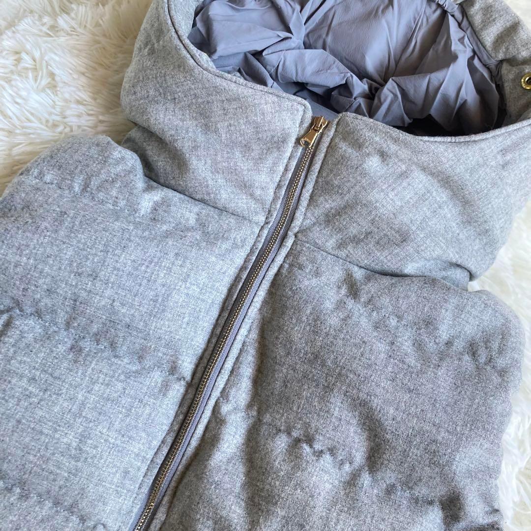 タトラス ダウンベスト ファー フード カシミヤ 金具ゴールド グレー