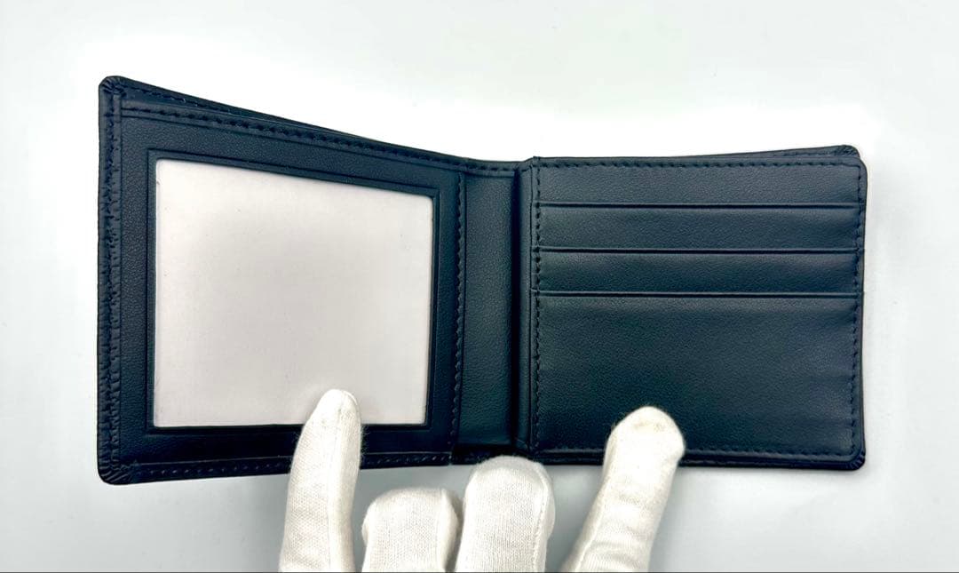 【新品★希少】 Vivienne Westwood二つ折り財布 ブラック/黒