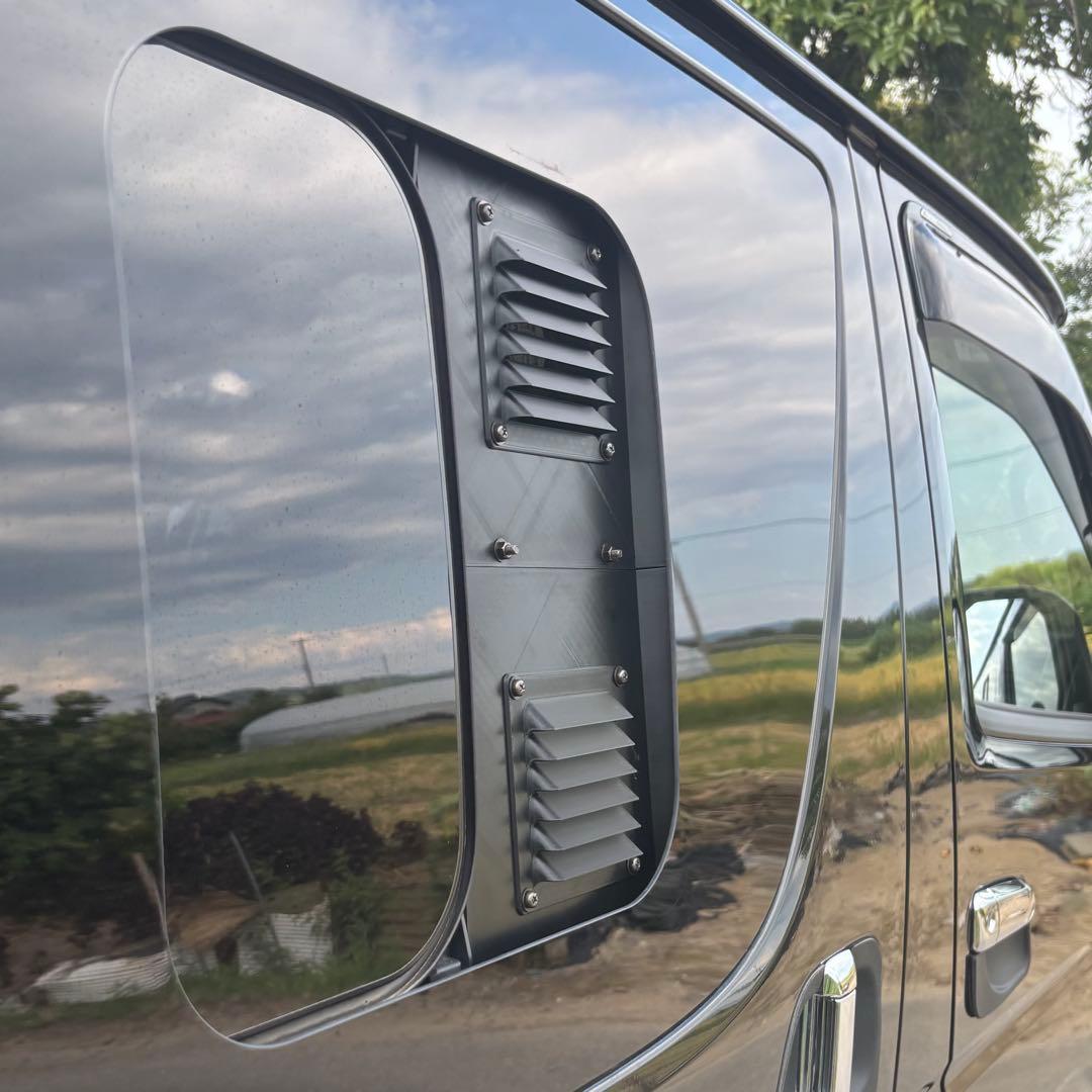 ハイエース 換気扇 ４型 〜 USB2連 運転席側 ネット バッテリー置き付