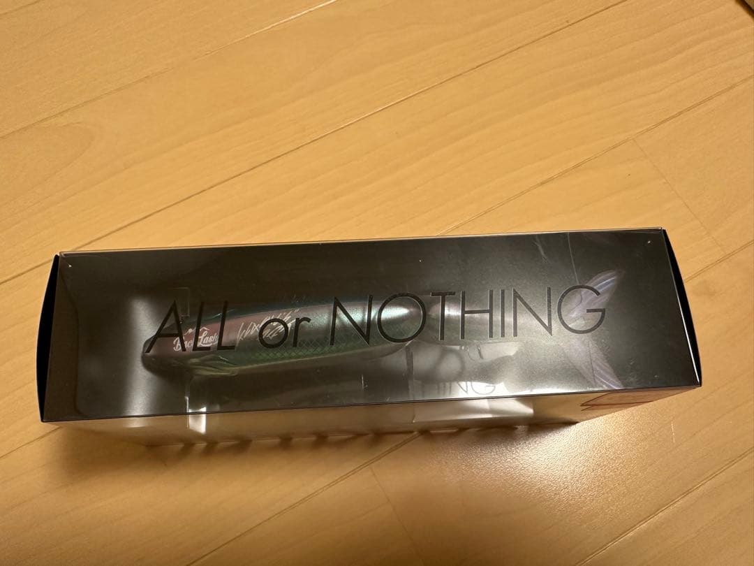 新品未使用 タイニークラッシュ LoW NFクローム