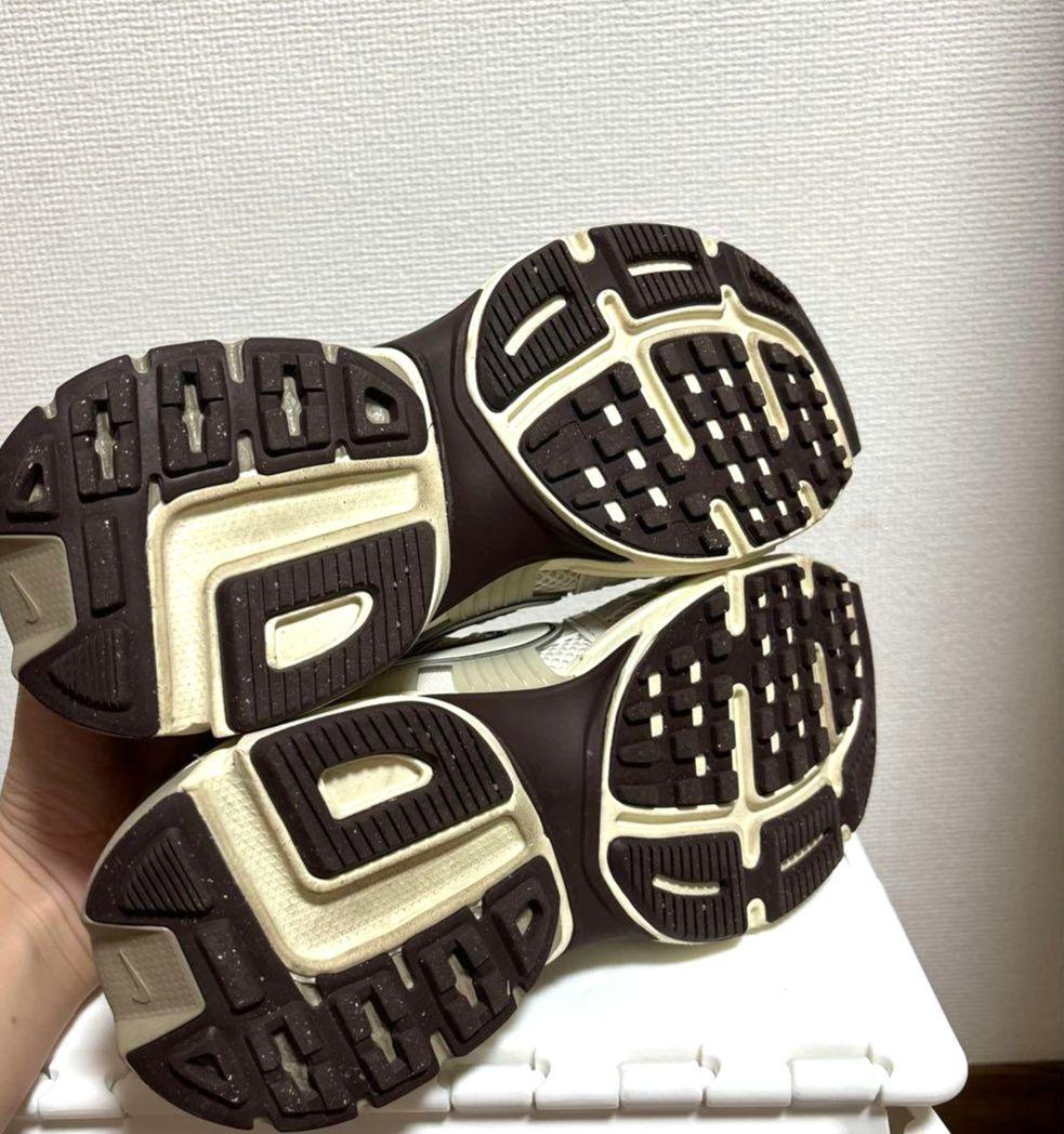 NIKE V2K run SHIPS モカブラウン 25cm