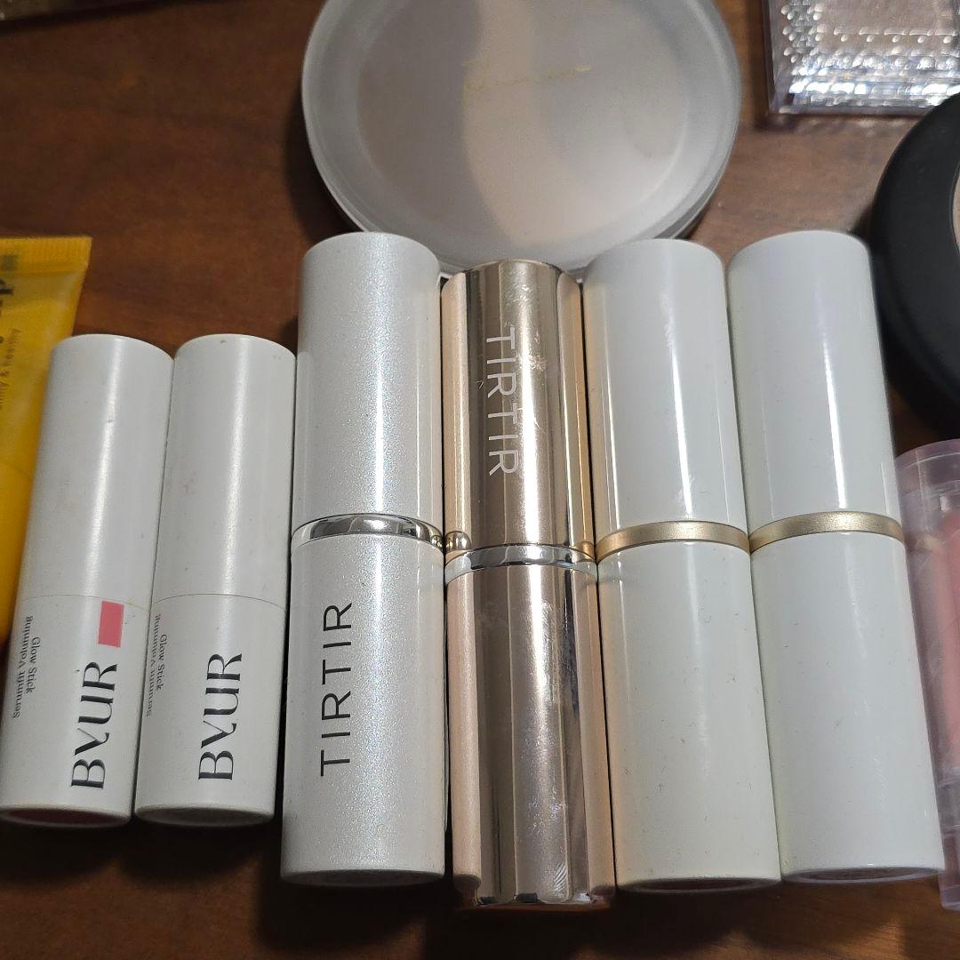 100点以上化粧品スキンケアヘアケアその他まとめ売り新品美品多数おまけ200点