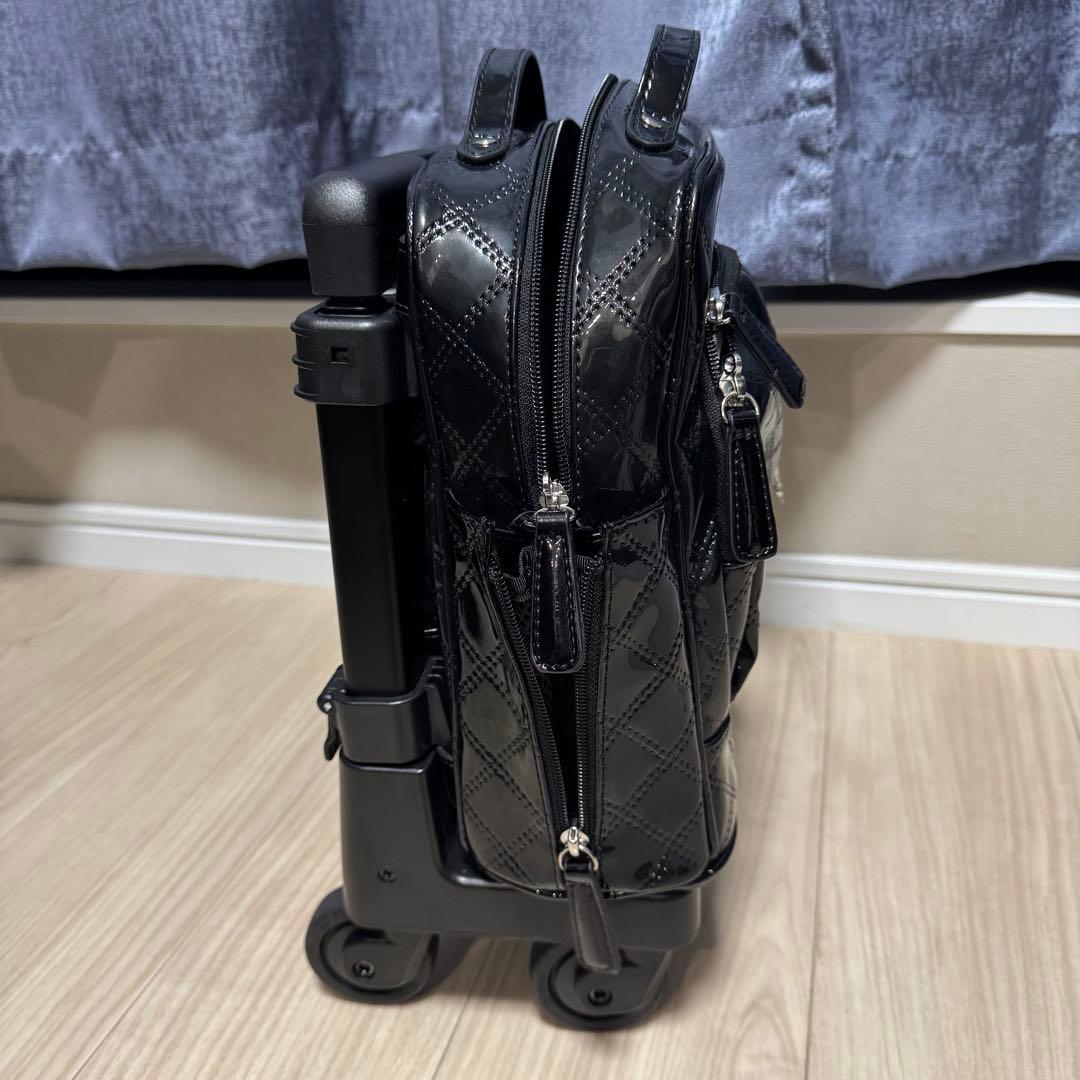 【美品】SWANY キャリーバッグ エナメル レディース