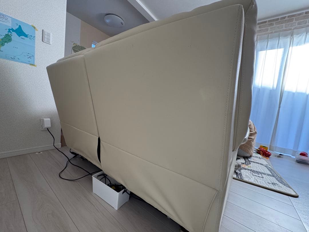 ニトリ　電動ソファ　レザー 2人掛けソファ