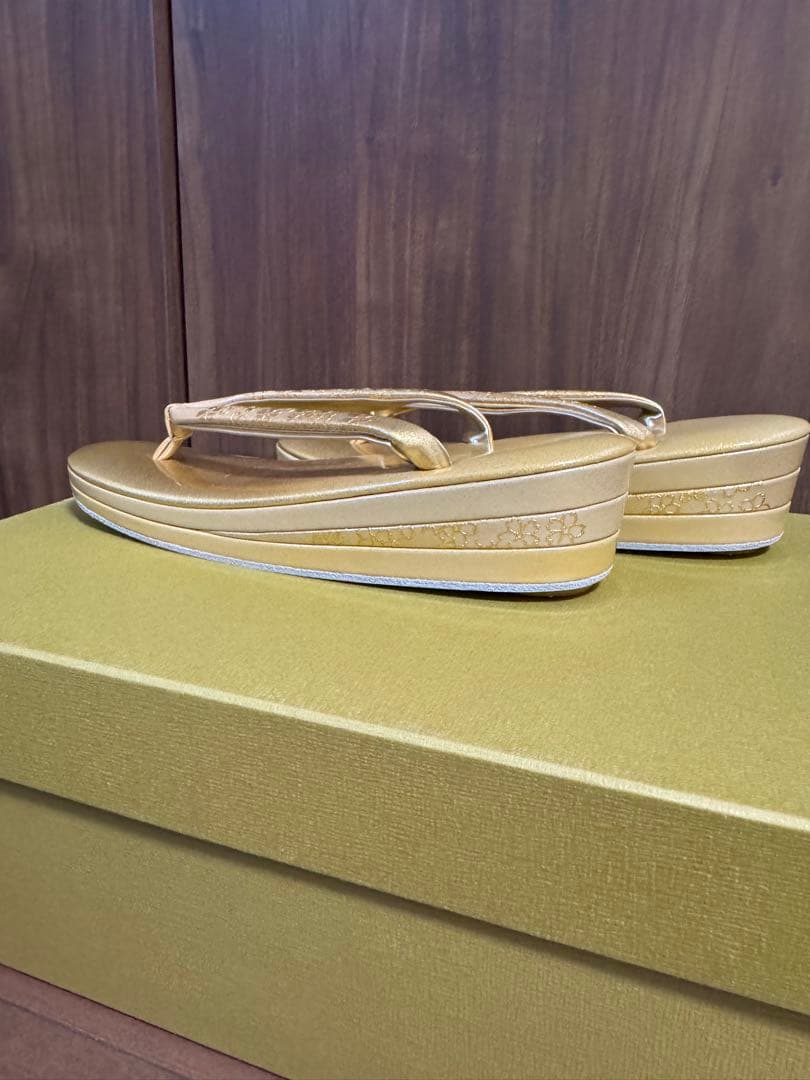 【未使用】和装用バッグ 本革　草履セット　50,000円のお品