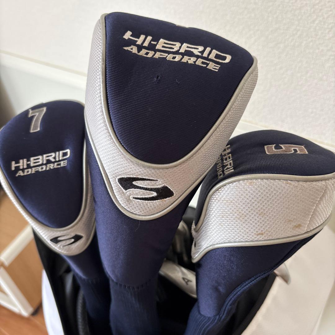 adidas キャディバッグ ホワイト・ネイビー・レッド