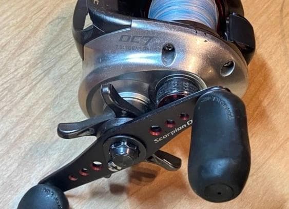 Shimano Scorpion DC7 ベイトリール 左ハンドル e162