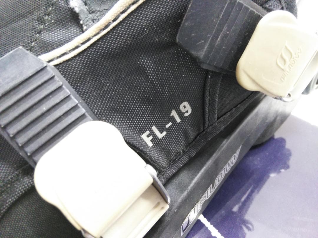 メンズスノーボード3点セット TWO B ONE151 + FLOWビンMサイズ