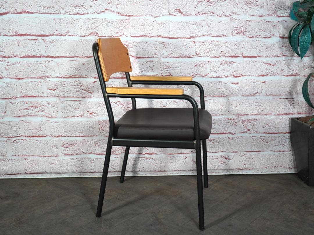 unico/ウニコ HOXTON/ホクストン アームダイニングチェア ブラウンa