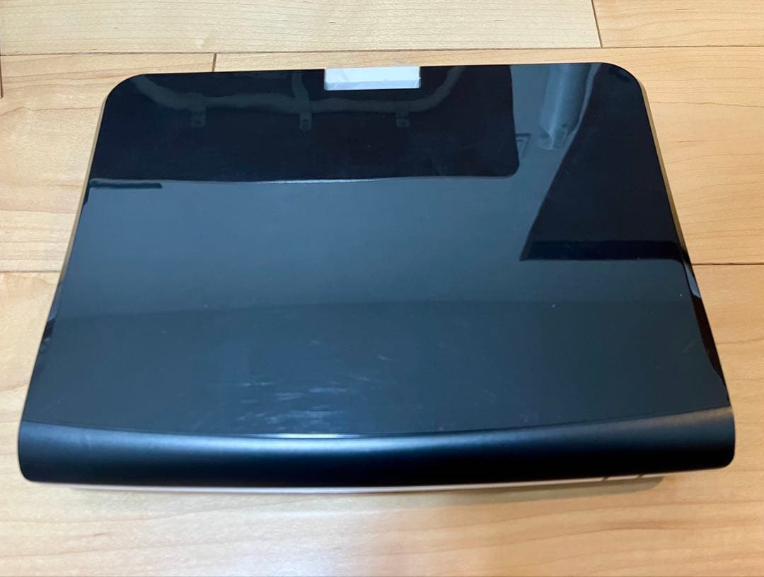 【美品】Superbe 10FPB 10.1インチ DVDプレーヤー