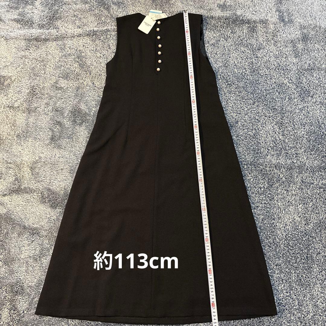 【strawberry fields 】新品　Vネック　パール釦　ワンピース