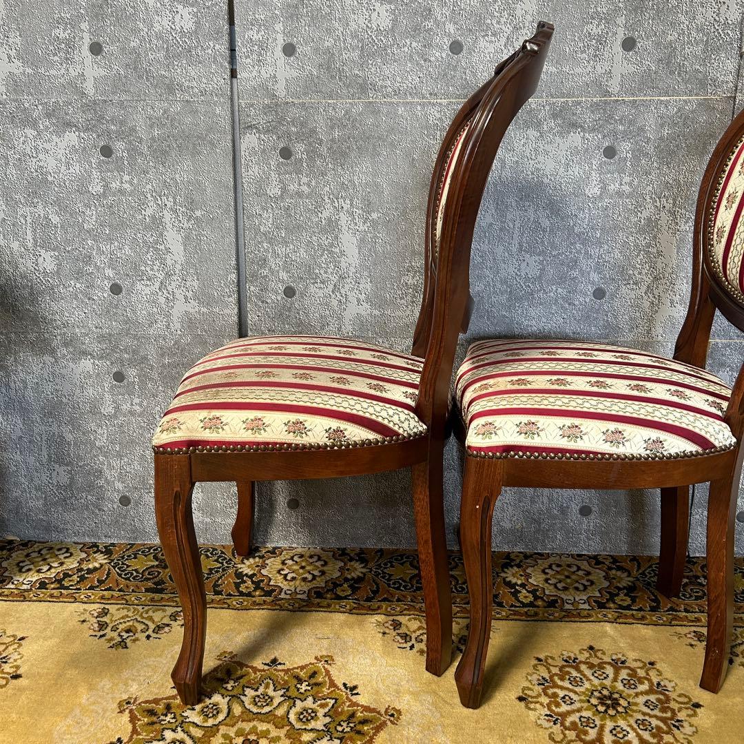 わらびもちこ꧁イタリア製꧂サロンチェア ダイニング ヨーロッパ 鋲打ち