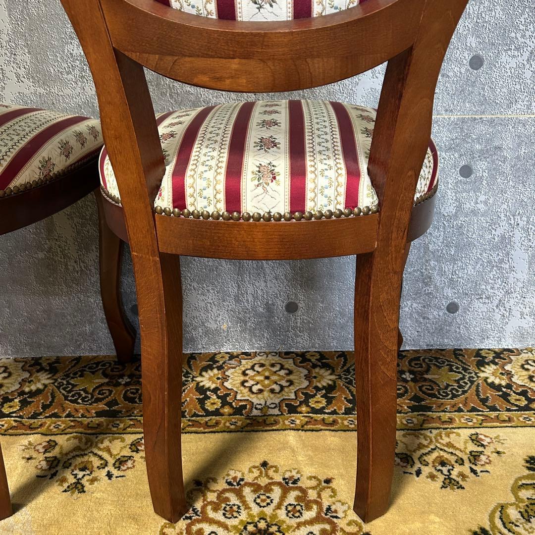 わらびもちこ꧁イタリア製꧂サロンチェア ダイニング ヨーロッパ 鋲打ち