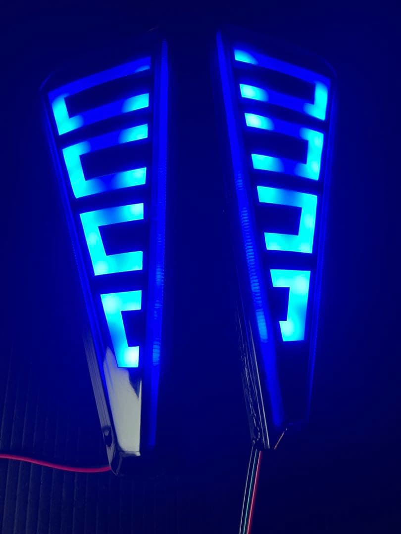 カブ之助カブ太郎　80ヴォクシー ノア　リフレクターレインボーカスタム