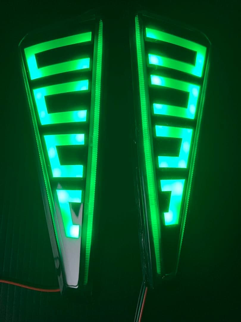 カブ之助カブ太郎　80ヴォクシー ノア　リフレクターレインボーカスタム