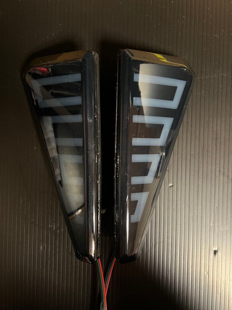 カブ之助カブ太郎　80ヴォクシー ノア　リフレクターレインボーカスタム