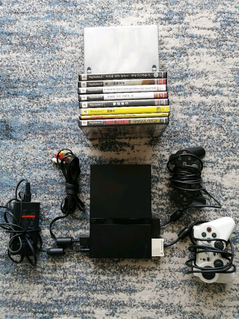 中古良品 PS2 SCPH-70000 人気ゲームソフト８本セット