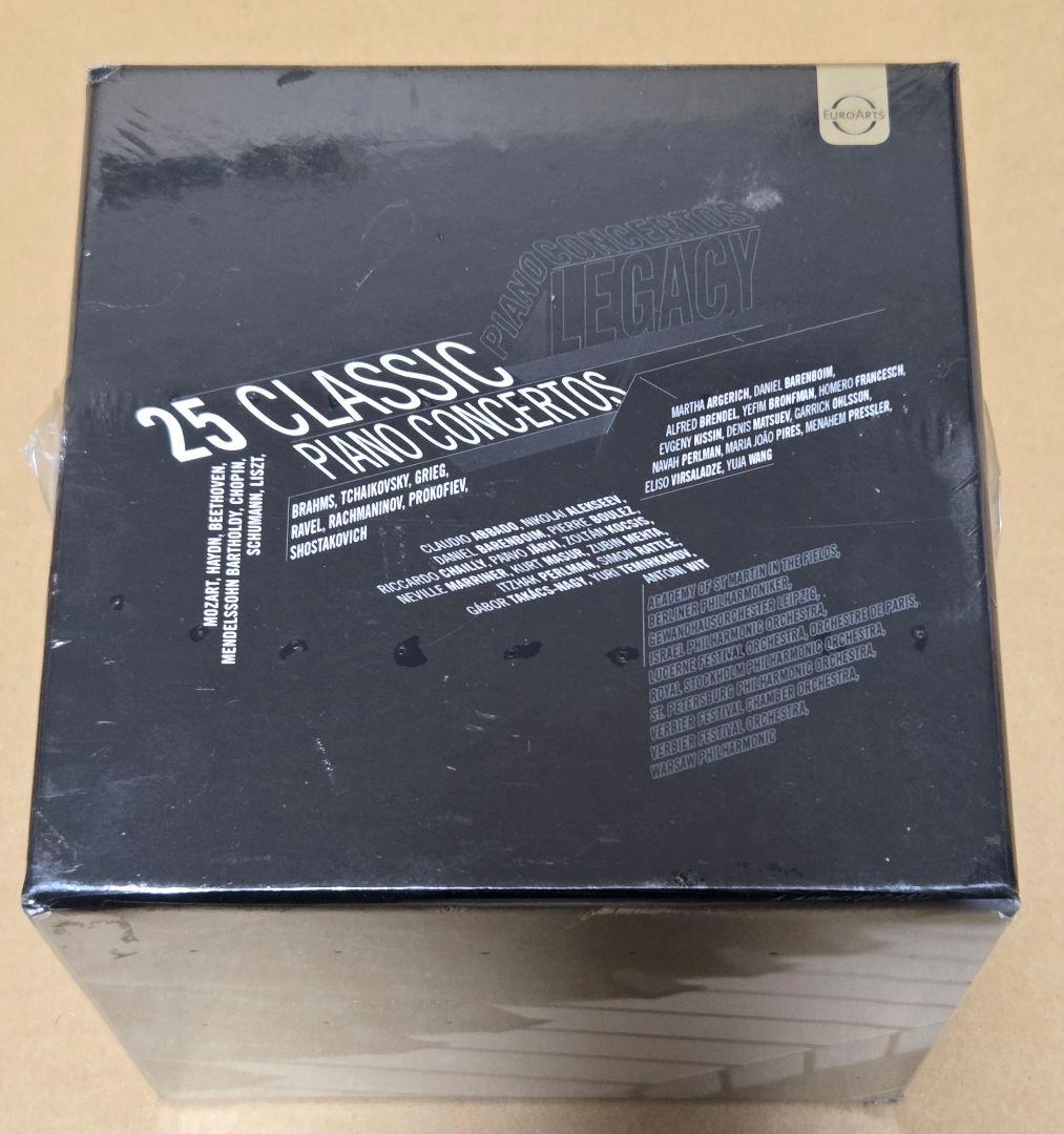 未開封 25 CLASSIC PIANO CONCERTOS