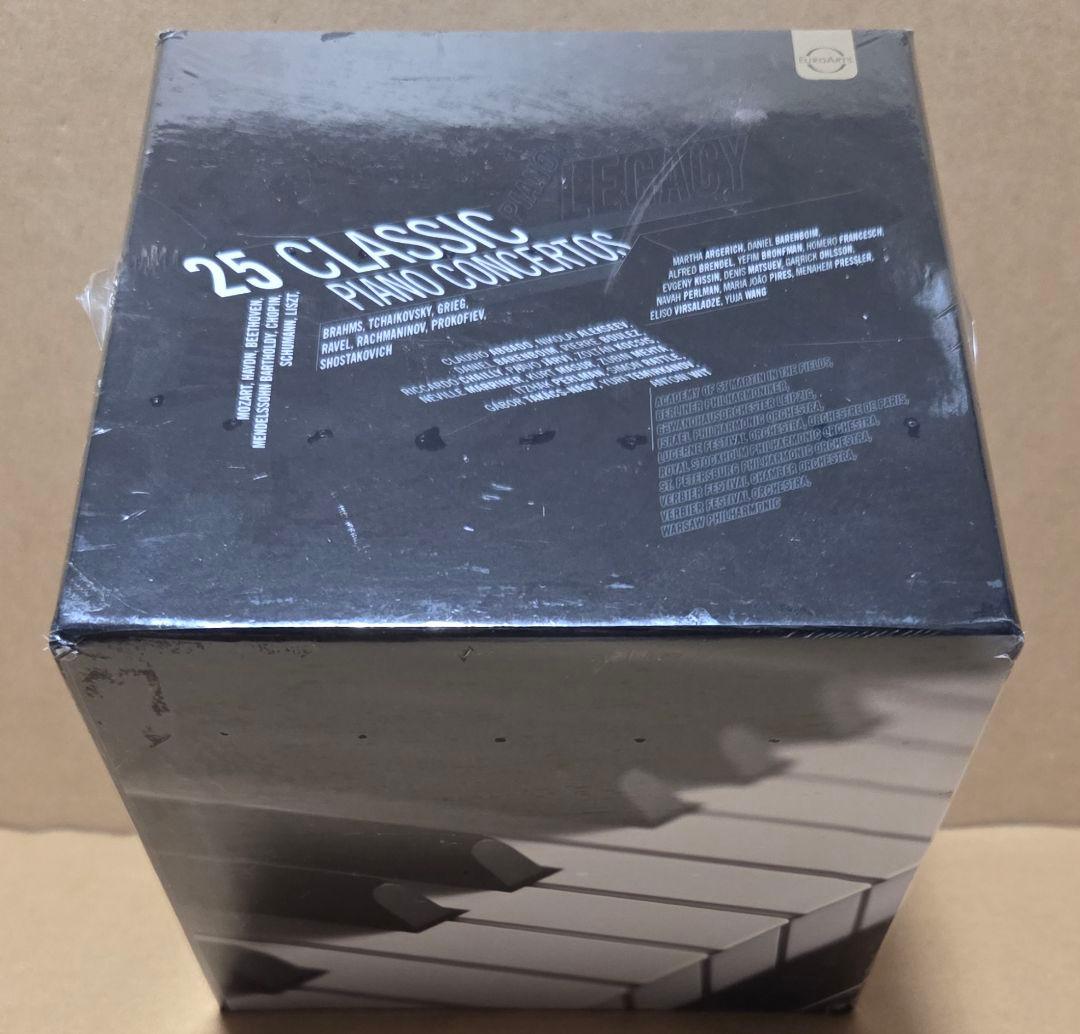 未開封 25 CLASSIC PIANO CONCERTOS
