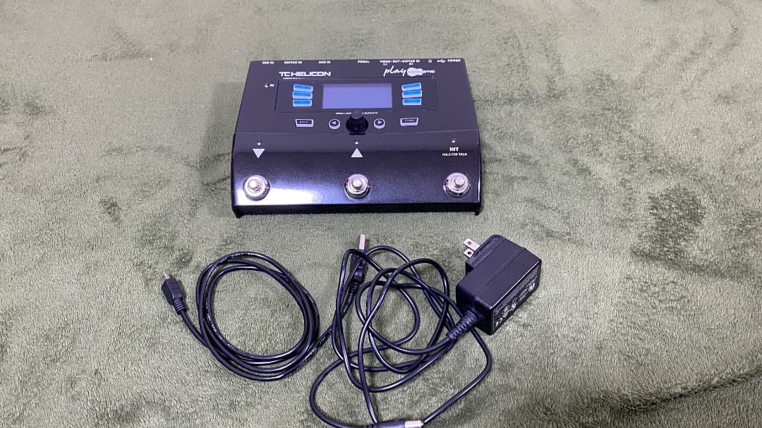 ボーカルエフェクター TC HELICON Play Acoustic