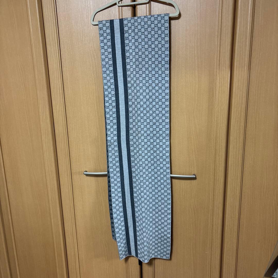 専用　　グッチ　マフラー